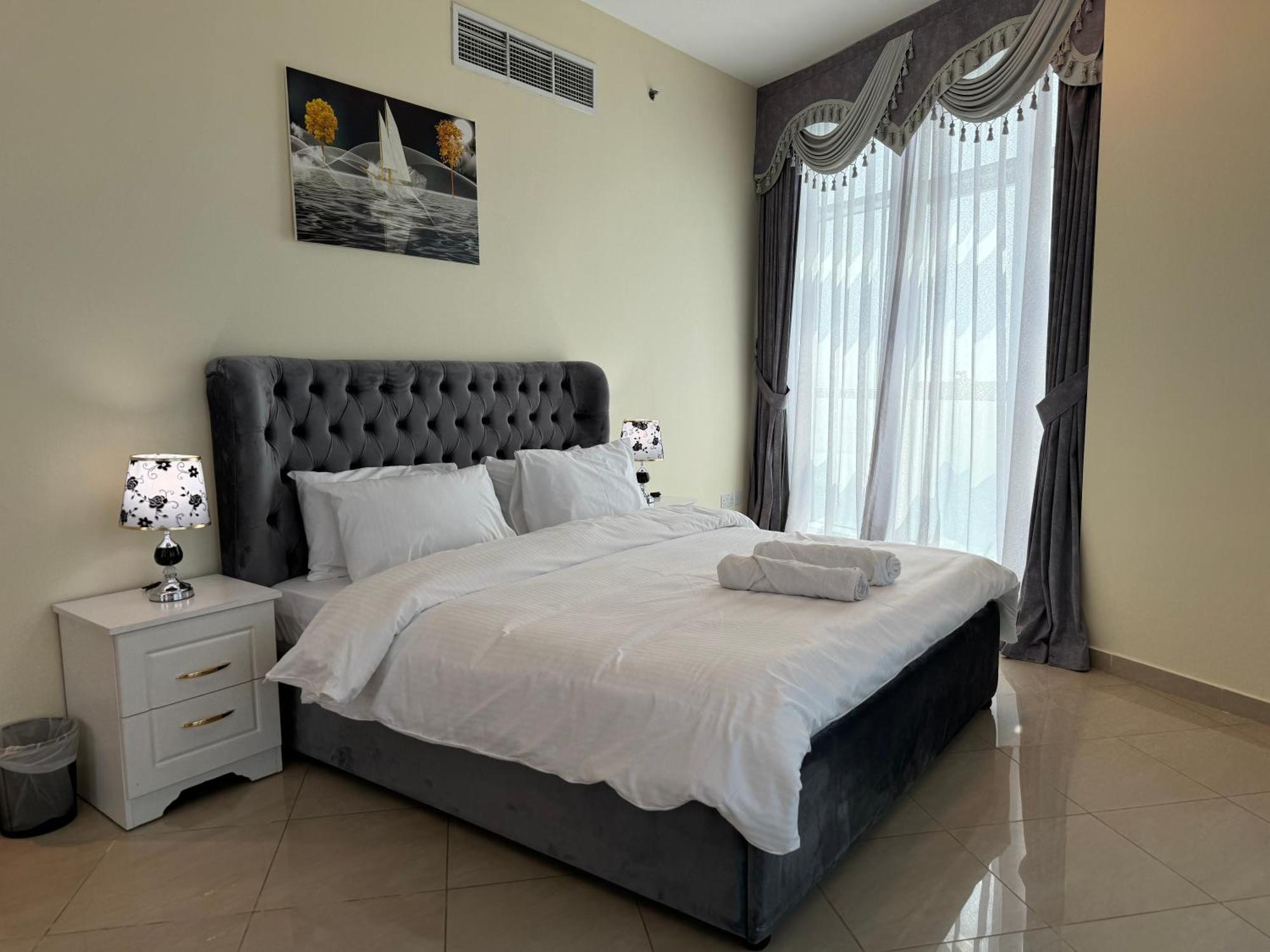 Holiday Homes Amazing 2 Bedroom Seaview View 阿吉曼 外观 照片