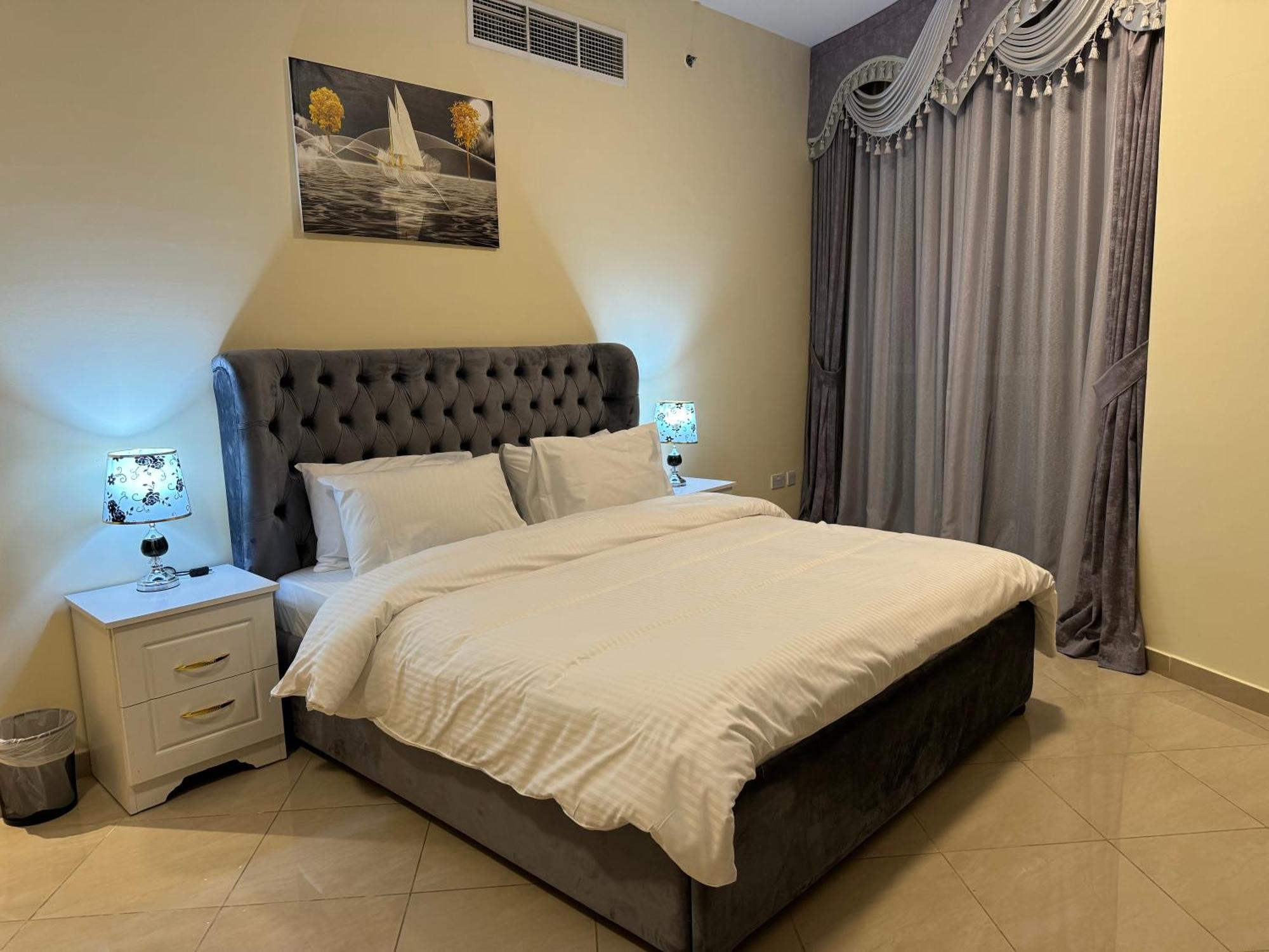 Holiday Homes Amazing 2 Bedroom Seaview View 阿吉曼 外观 照片