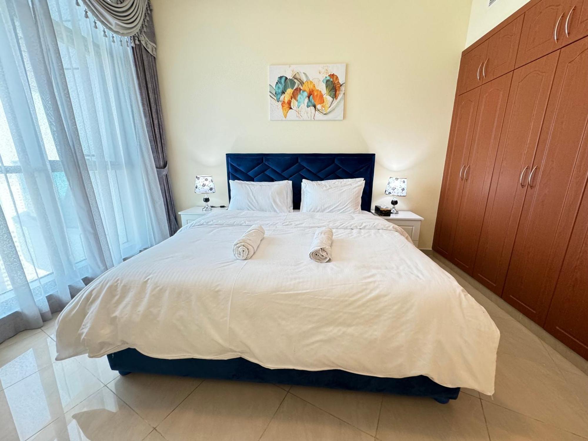 Holiday Homes Amazing 2 Bedroom Seaview View 阿吉曼 外观 照片