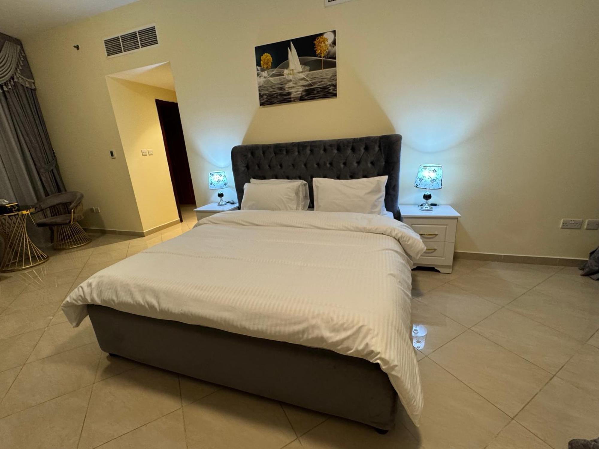 Holiday Homes Amazing 2 Bedroom Seaview View 阿吉曼 外观 照片
