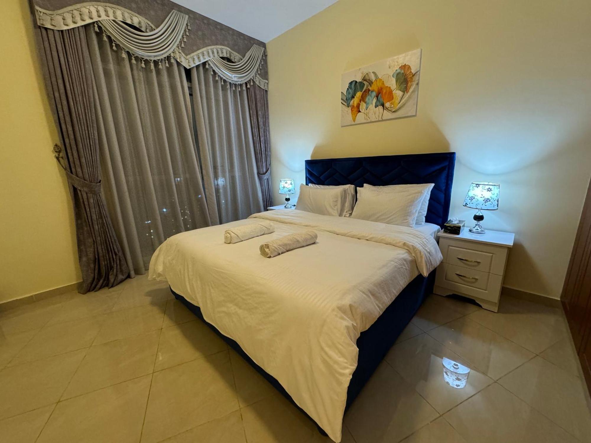 Holiday Homes Amazing 2 Bedroom Seaview View 阿吉曼 外观 照片