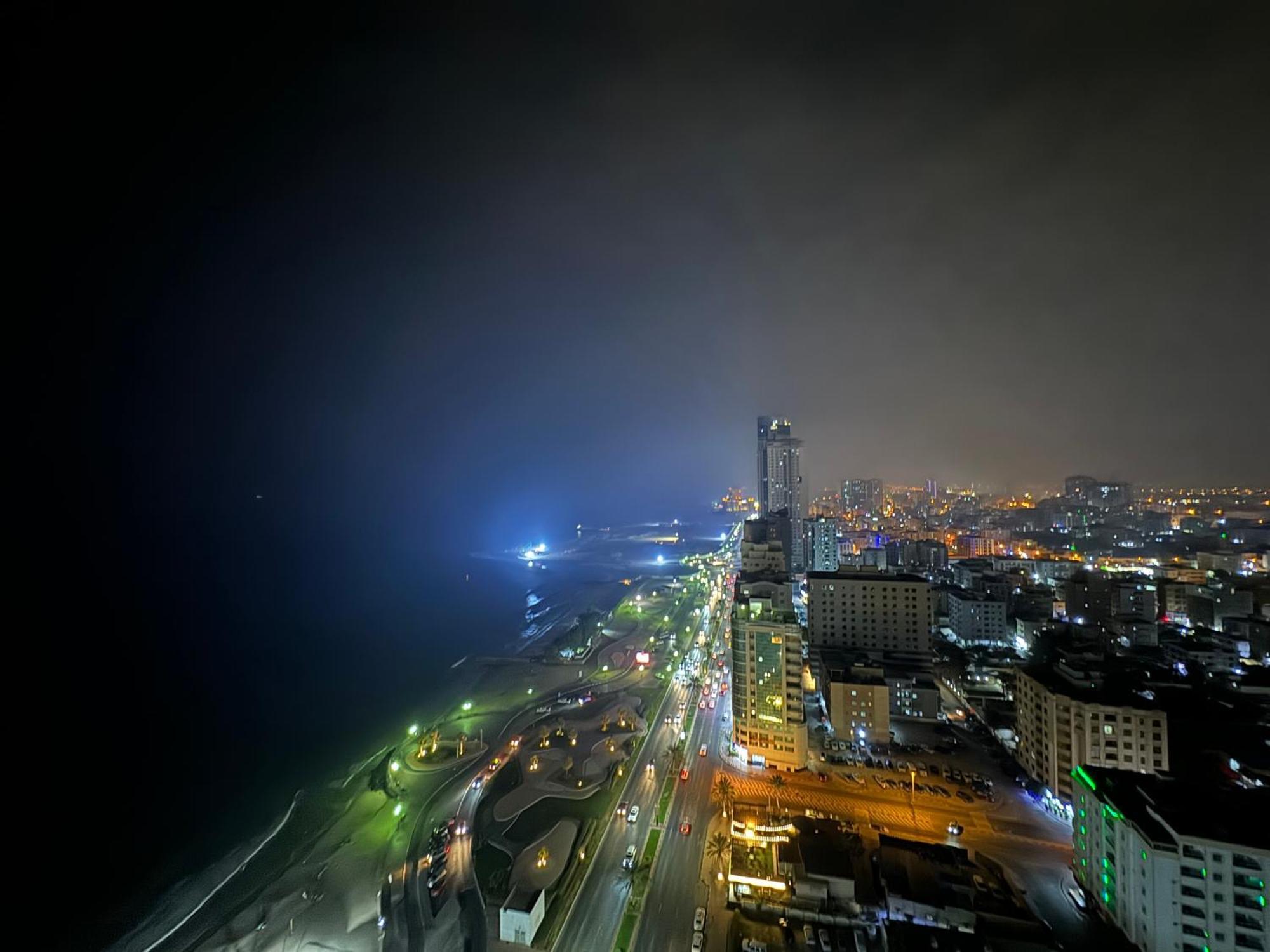 Holiday Homes Amazing 2 Bedroom Seaview View 阿吉曼 外观 照片
